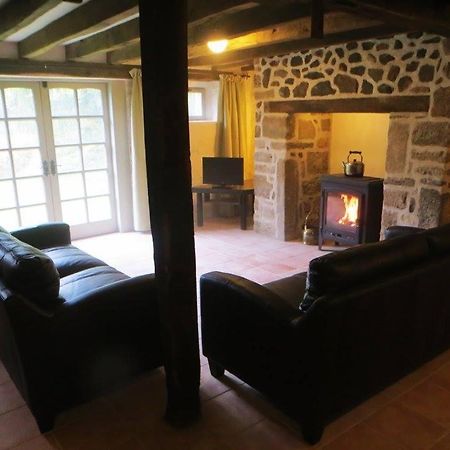 Maison Rouge Gite Vidaillat Bagian luar foto