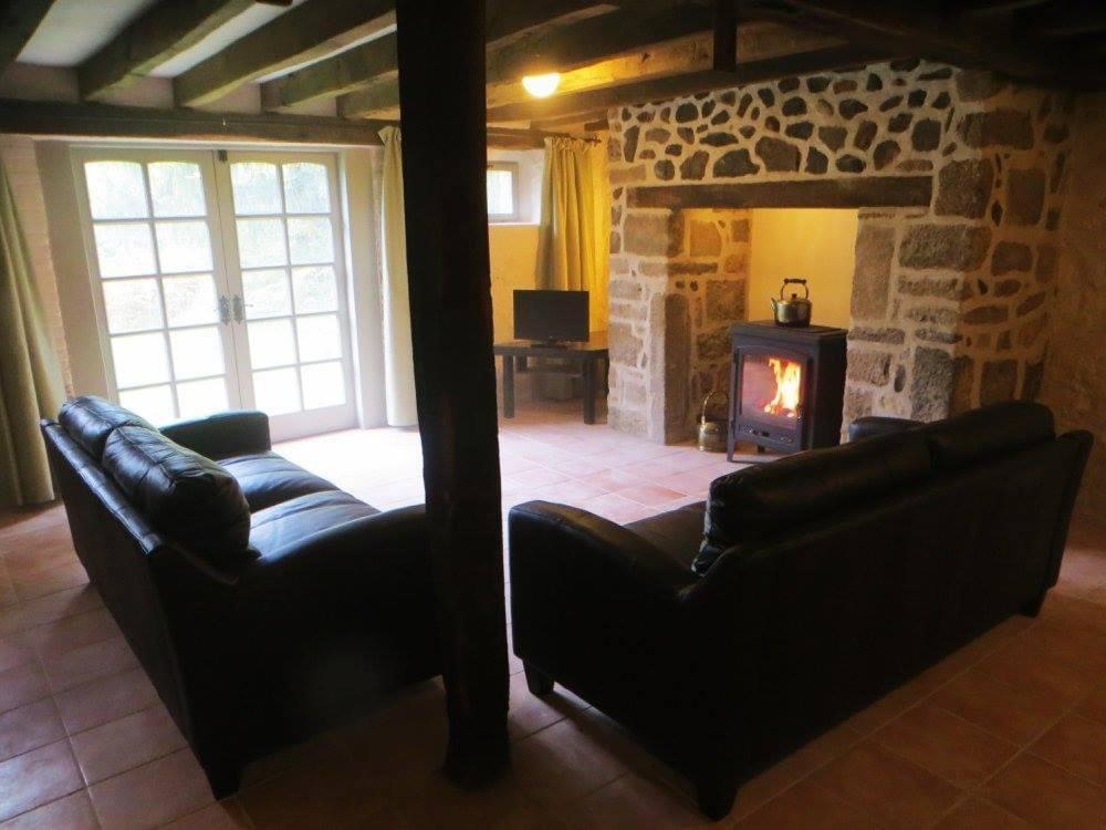 Maison Rouge Gite Vidaillat Bagian luar foto